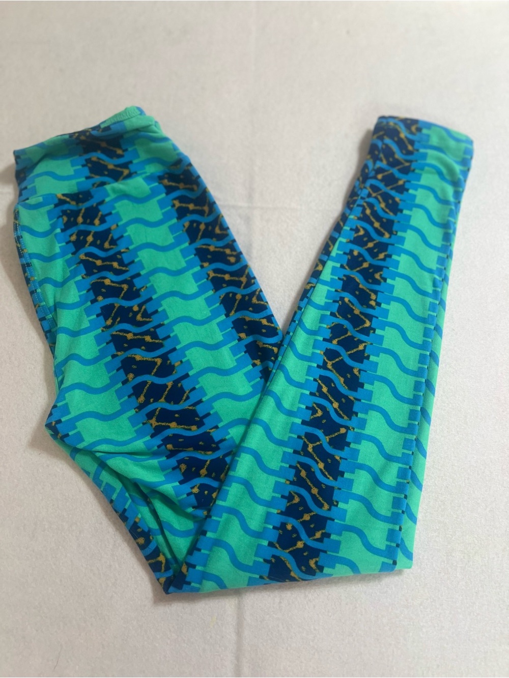 LuLaRoe Vibrant Teal & Navy Patterned Leggings
